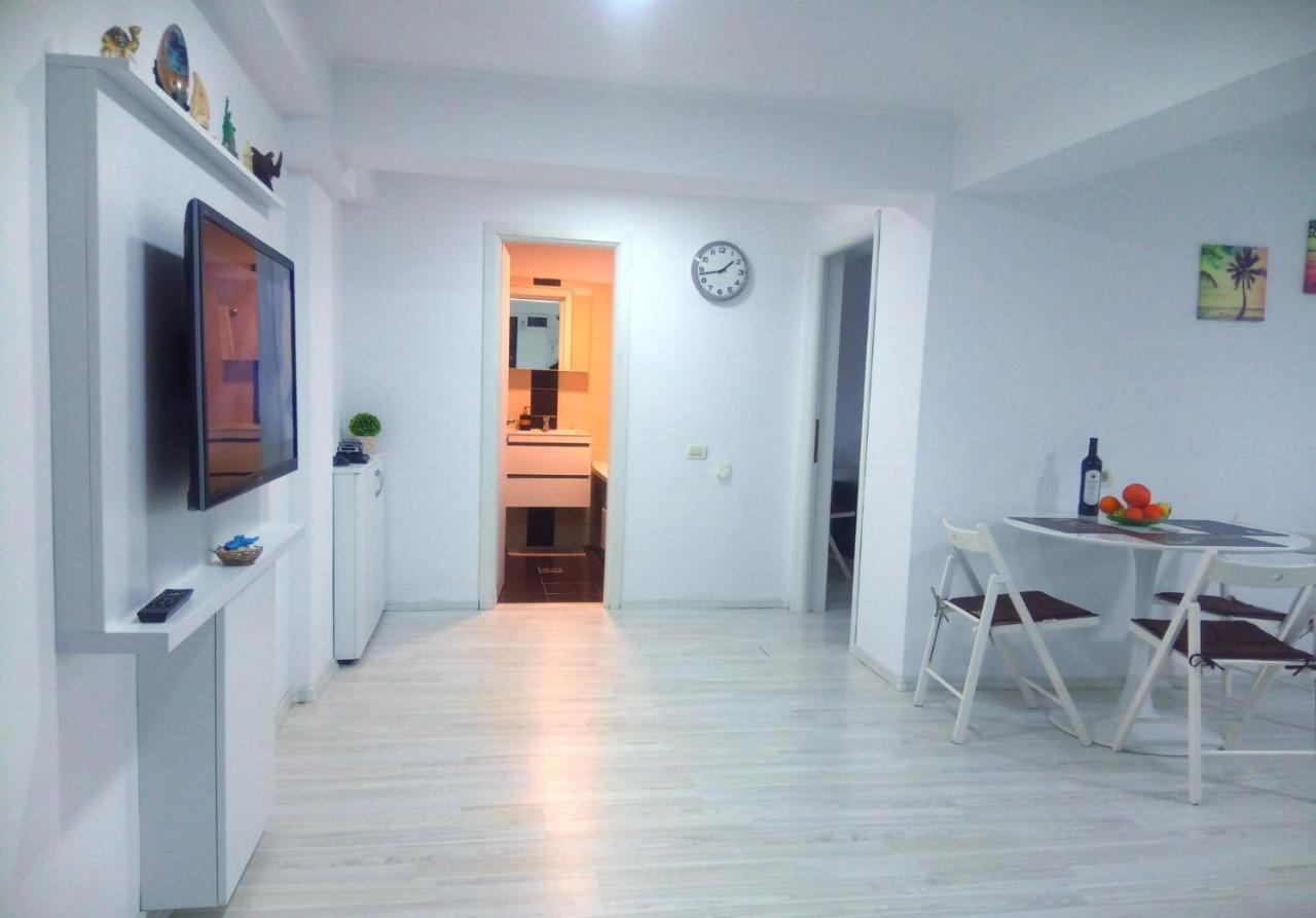 מאמאיה "Near Vega" Apartment מראה חיצוני תמונה